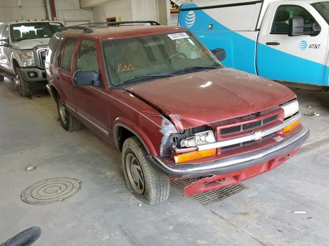 1GNDT13WX1K201741 - 2001 CHEVROLET BLAZER RED photo 1