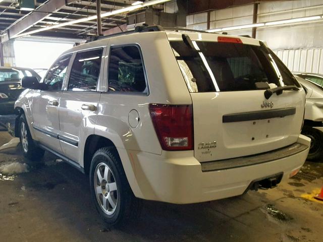 1J8HR48N58C130181 - 2008 JEEP GRAND CHER WHITE photo 3