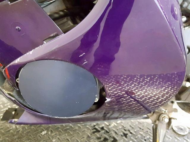 JS1GX72A9B2100432 - 2011 SUZUKI GSX1300 R PURPLE photo 6