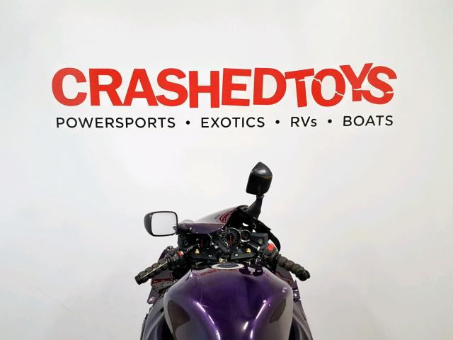 JS1GX72A9B2100432 - 2011 SUZUKI GSX1300 R PURPLE photo 8