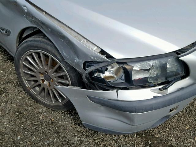 YV1RS53DX12014243 - 2001 VOLVO S60 T5 SILVER photo 9