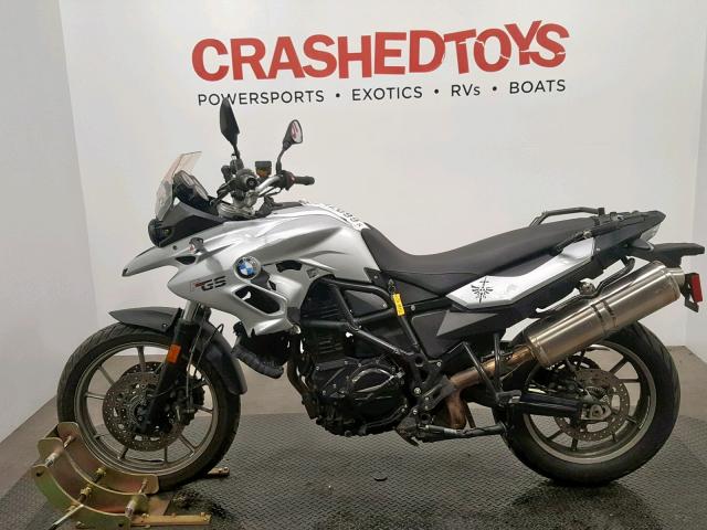 WB10B1101DZF84537 - 2013 BMW F700 GS SILVER photo 3