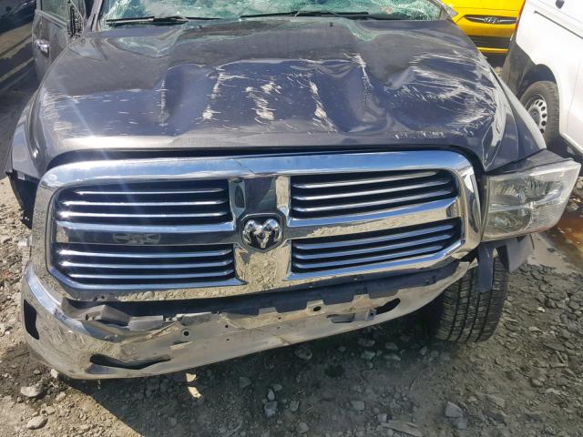 1C6RR7TTXHS653891 - 2017 RAM 1500 SLT GRAY photo 7