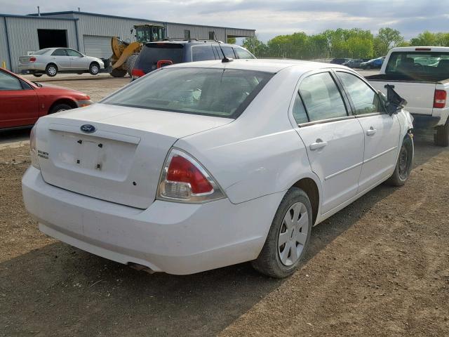 3FAHP06Z67R274890 - 2007 FORD FUSION S WHITE photo 4