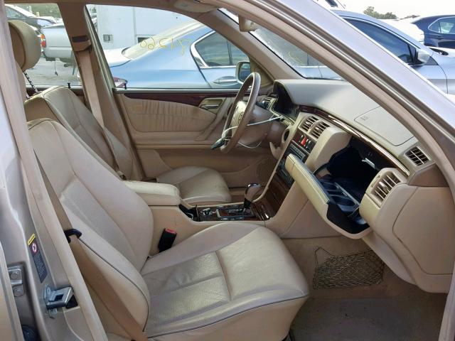 WDBJF65J61B295939 - 2001 MERCEDES-BENZ E 320 TAN photo 5