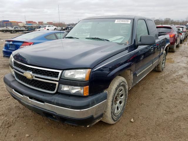 1GCEC19Z06Z258186 - 2006 CHEVROLET SILVERADO C1500  photo 2