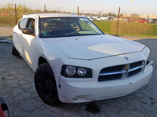 2B3LK33G28H267540 - 2008 DODGE CHARGER SX WHITE photo 1