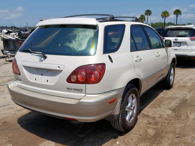 JT6GF10U0X0017386 - 1999 LEXUS RX 300 WHITE photo 4