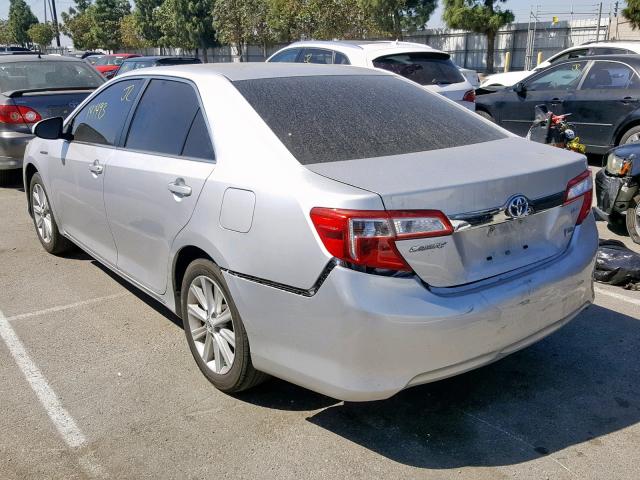 4T1BD1FK1CU030371 - 2012 TOYOTA CAMRY HYBR SILVER photo 3