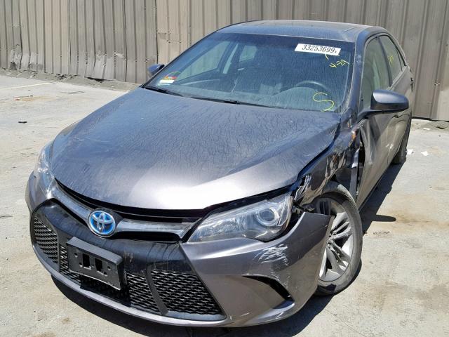 4T1BD1FK5GU193076 - 2016 TOYOTA CAMRY HYBR CHARCOAL photo 2