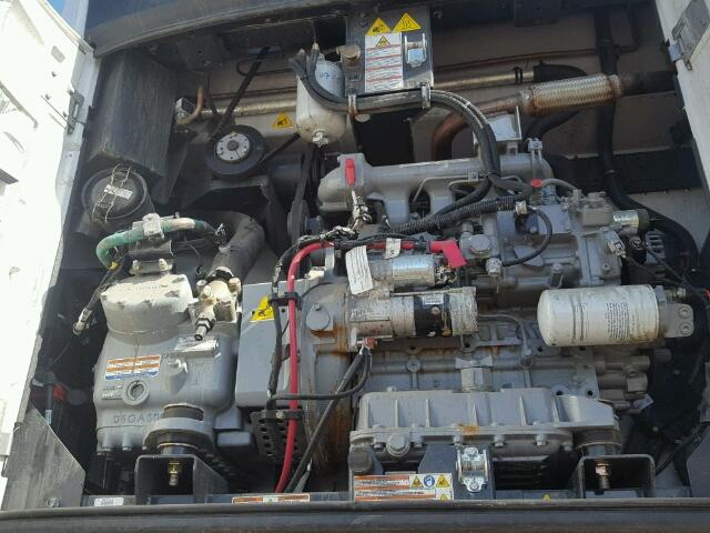 1UYVS2539J2301811 - 2018 UTILITY TRAILER WHITE photo 9