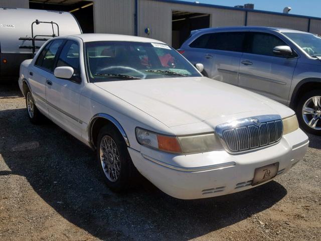 2MEFM74W9XX678150 - 1999 MERCURY GRAND MARQ WHITE photo 1