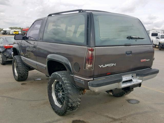 1GKEK18K1NJ725544 - 1992 GMC YUKON BLACK photo 3