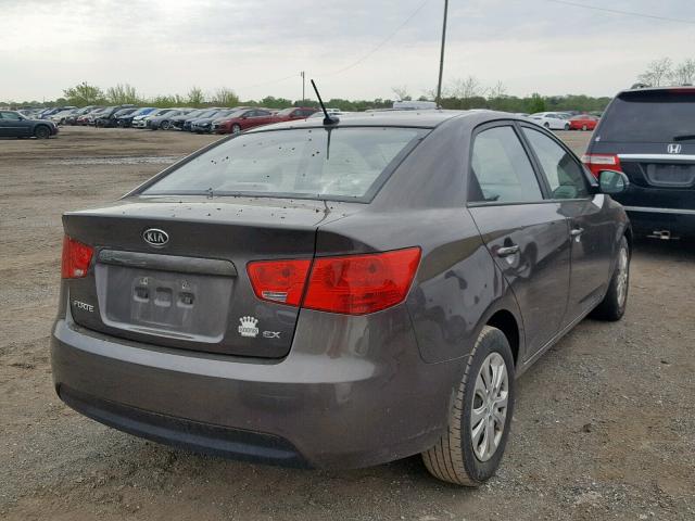 KNAFU4A29C5586630 - 2012 KIA FORTE EX BROWN photo 4