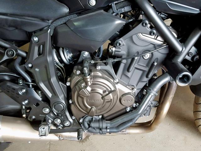 JYARM27E5KA002831 - 2019 YAMAHA MT07 BLACK photo 7