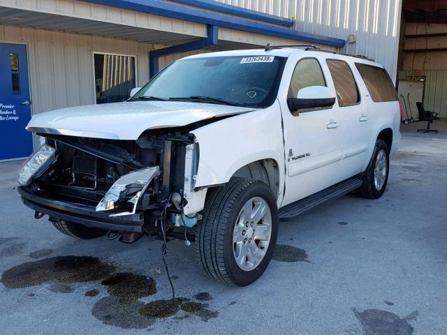 1GKFC160X7R411043 - 2007 GMC YUKON XL C WHITE photo 2