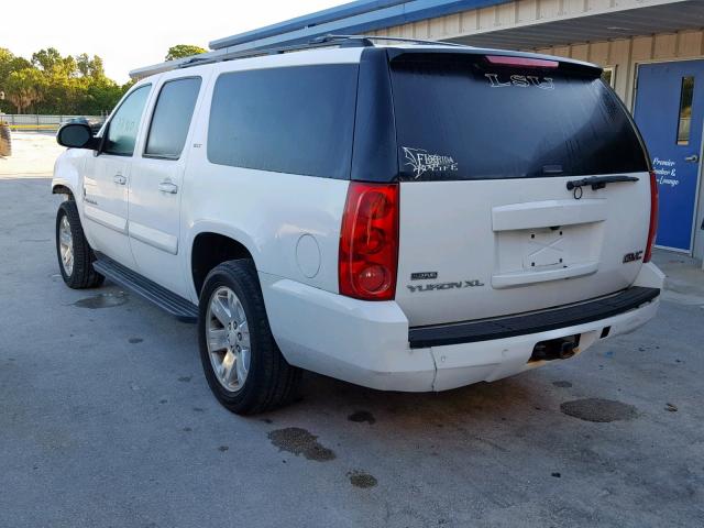 1GKFC160X7R411043 - 2007 GMC YUKON XL C WHITE photo 3