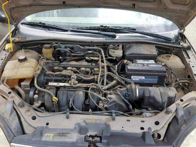 1FAFP34N85W166662 - 2005 FORD FOCUS ZX4 BEIGE photo 7