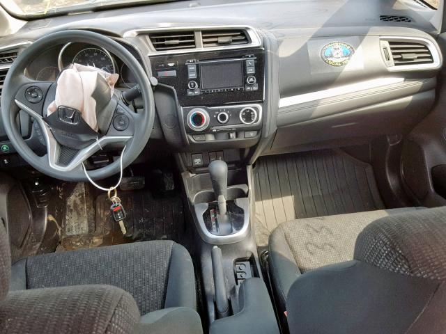 3HGGK5H54FM754032 - 2015 HONDA FIT LX SILVER photo 9