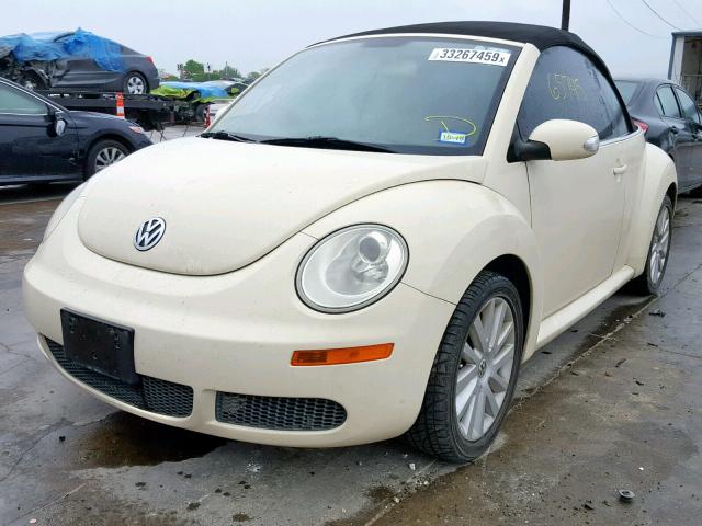 3VWRF31Y78M405077 - 2008 VOLKSWAGEN NEW BEETLE Creme Foto 2