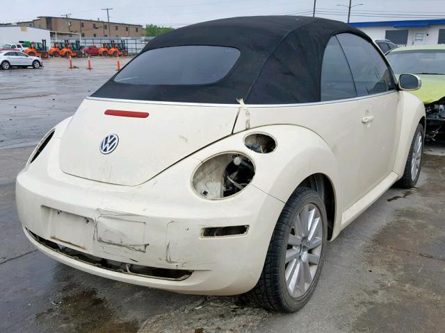 3VWRF31Y78M405077 - 2008 VOLKSWAGEN NEW BEETLE Creme Foto 4