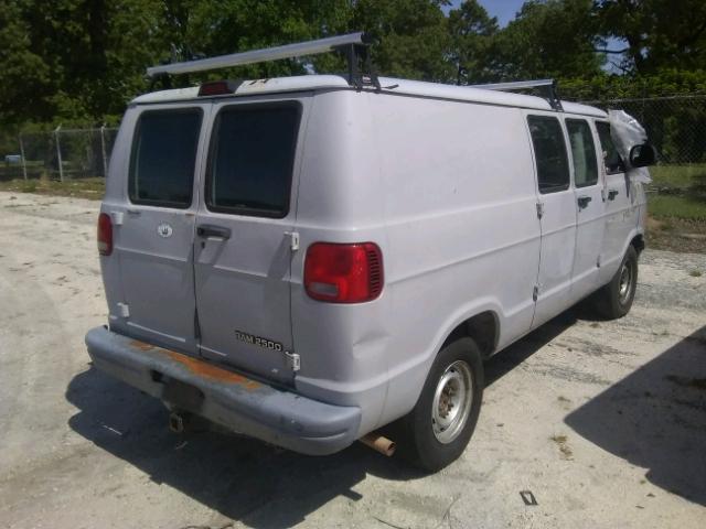 2B7JB21Y4WK129137 - 1998 DODGE RAM VAN B2 WHITE photo 4