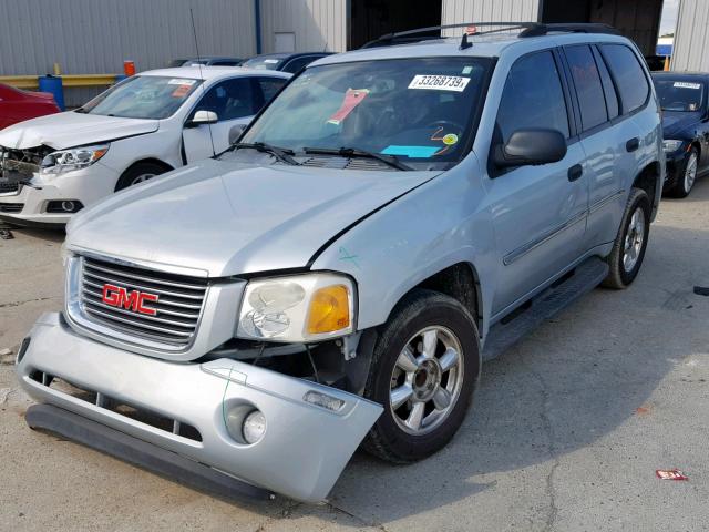 1GKDS13S272138205 - 2007 GMC ENVOY SILVER photo 2