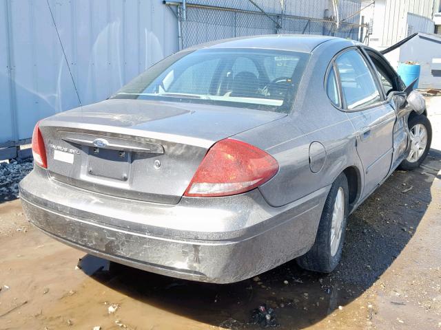 1FAFP56U05A285027 - 2005 FORD TAURUS SEL GRAY photo 4