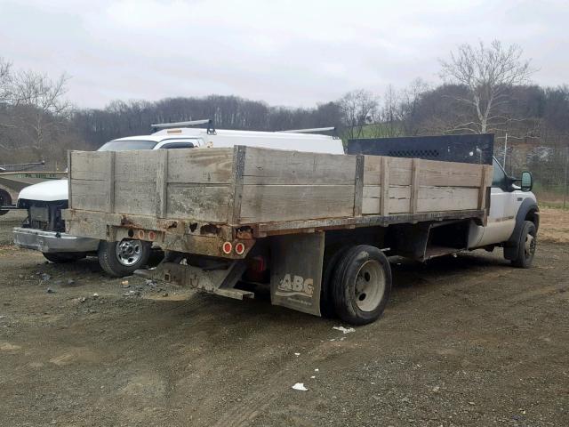 1FDAF56P56EA56673 - 2006 FORD F550 WHITE photo 4