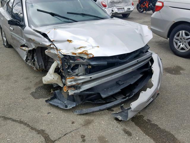 2G2WP552481158648 - 2008 PONTIAC GRAND PRIX SILVER photo 9