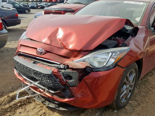 3MYDLBYV2KY501387 - 2019 TOYOTA YARIS L ORANGE photo 9