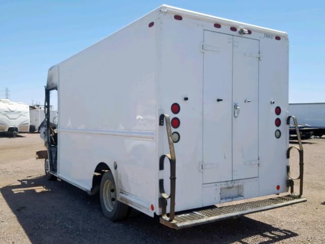 5B4KPD25583427632 - 2008 WORKHORSE CUSTOM CHASSIS COMMERCIAL WHITE photo 3