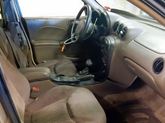 1G2NF52E84C214432 - 2004 PONTIAC GRAND AM S GOLD photo 5