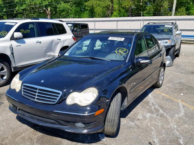 WDBRF61J02F206157 - 2002 MERCEDES-BENZ C 240 BLACK photo 2