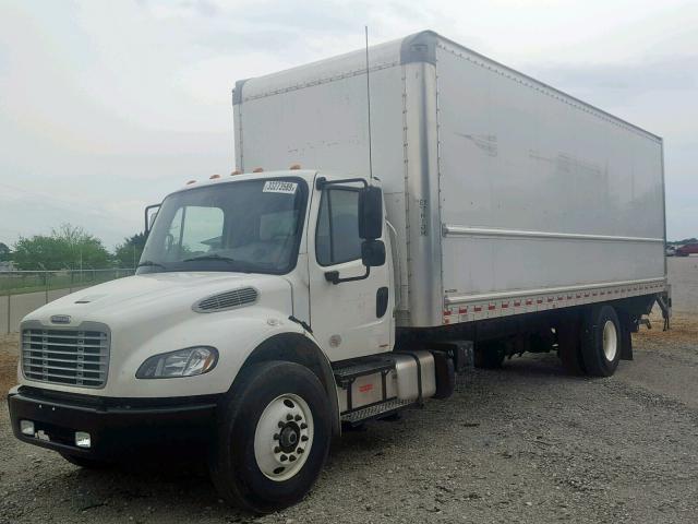 3ALACWFC8JDJH2981 - 2018 FREIGHTLINER M2 106 MED WHITE photo 2