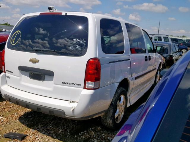 1GBDV13W78D151810 - 2008 CHEVROLET UPLANDER I WHITE photo 4