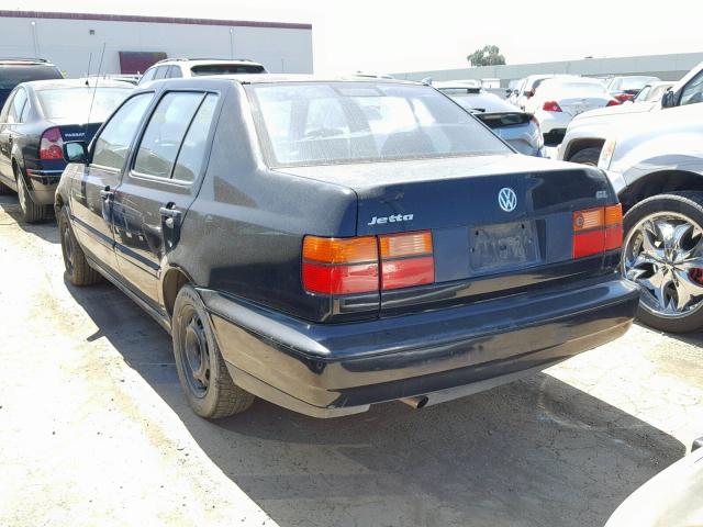 3VWRB81H6WM220766 - 1998 VOLKSWAGEN JETTA GL BLACK photo 3