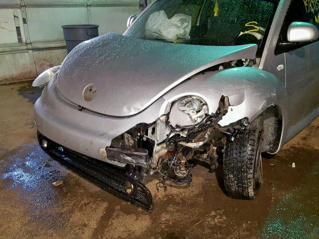 3VWCF21CXXM448329 - 1999 VOLKSWAGEN NEW BEETLE ვერცხლისფერი ფოტო 9