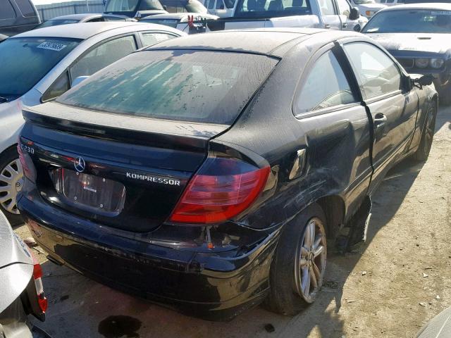 WDBRN40J63A433554 - 2003 MERCEDES-BENZ C 230K SPO BLACK photo 4