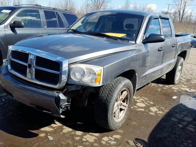 1D7HW28K57S270624 - 2007 DODGE DAKOTA QUA GRAY photo 2