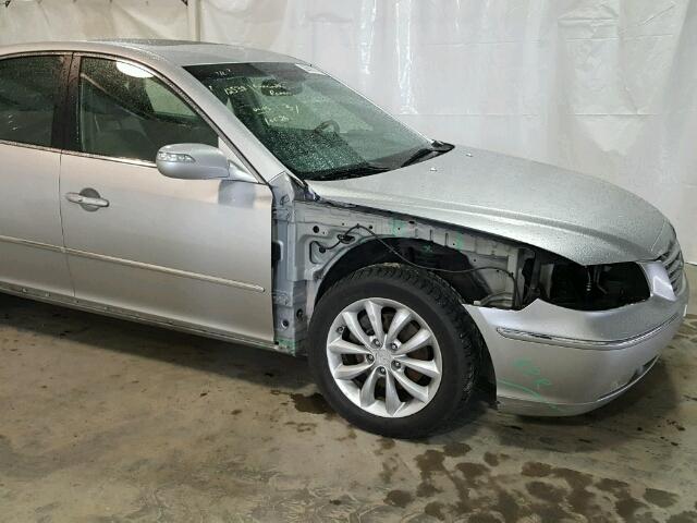 KMHFC46F48A332366 - 2008 HYUNDAI AZERA SE SILVER photo 9