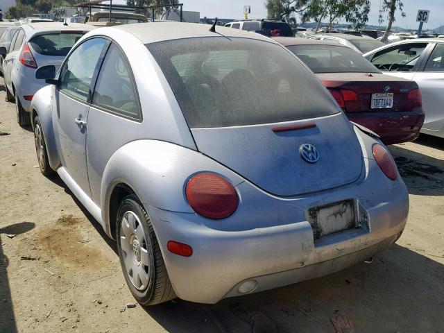 3VWBC21C0YM458521 - 2000 VOLKSWAGEN NEW BEETLE Gümüş foto 3
