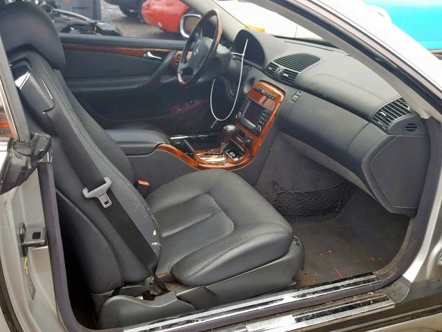 WDBPJ75J54A042846 - 2004 MERCEDES-BENZ CL 500 GRAY photo 5