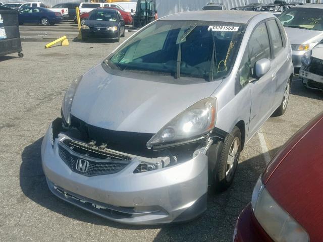 JHMGE8H32DC071118 - 2013 HONDA FIT SILVER photo 2