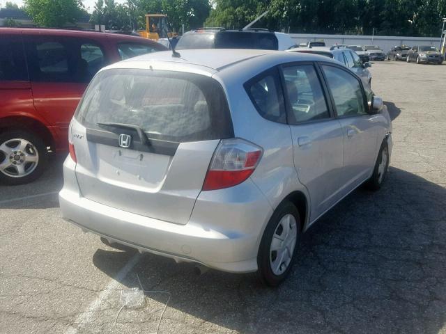 JHMGE8H32DC071118 - 2013 HONDA FIT SILVER photo 4