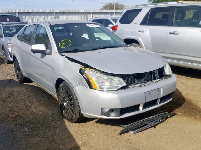 1FAHP36N79W134295 - 2009 FORD FOCUS SES SILVER photo 1