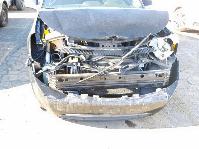 1FAHP3GN7AW192278 - 2010 FORD FOCUS SES  photo 9