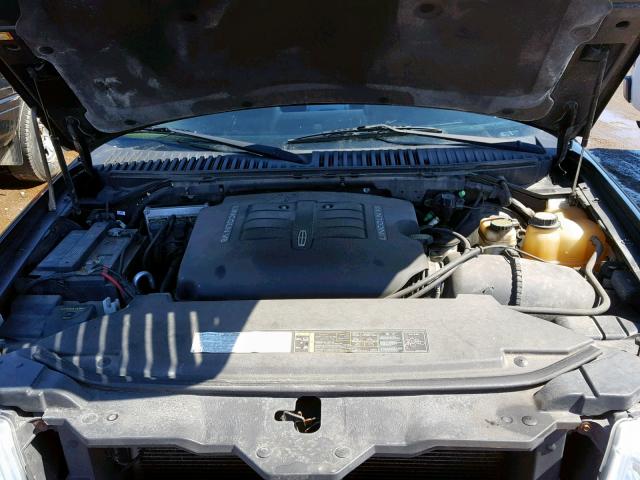 5LMFU28R53LJ48346 - 2003 LINCOLN NAVIGATOR 黑色 照片 7