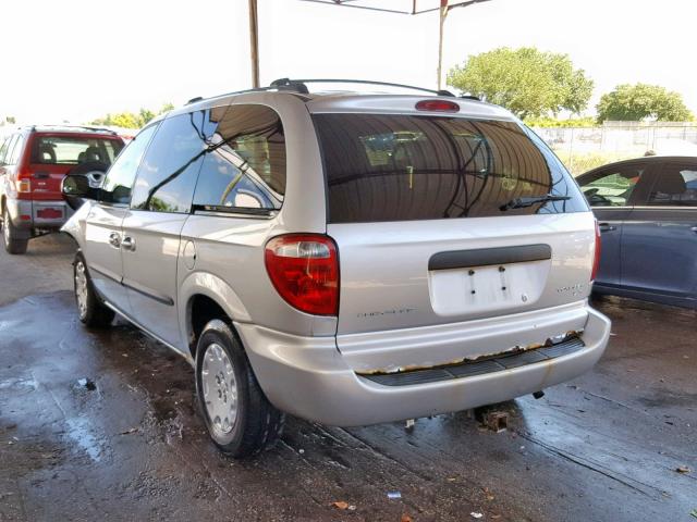 1C4GJ253X3B229708 - 2003 CHRYSLER VOYAGER SILVER photo 3