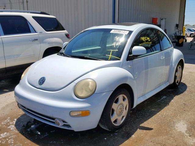 3VWCC21C8YM472137 - 2000 VOLKSWAGEN NEW BEETLE BLUE photo 2